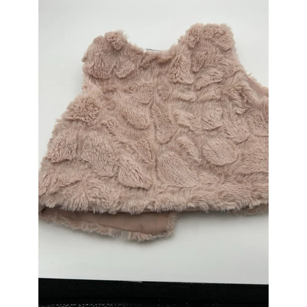 Calvin Klein Rose Baby Vest   18 Months- A-49 - Picture 2 of 6